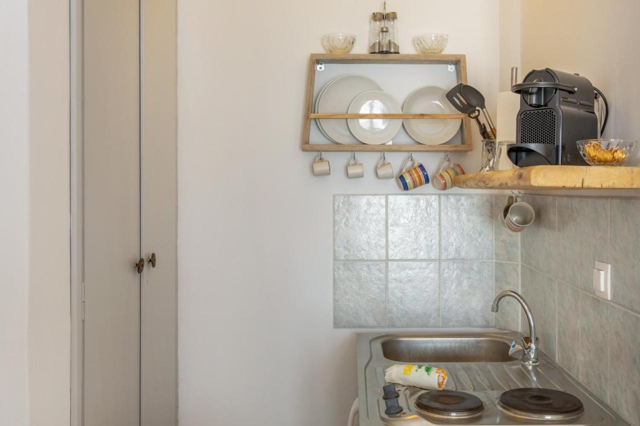 Yialos Rooms Piso Livadi Exterior photo