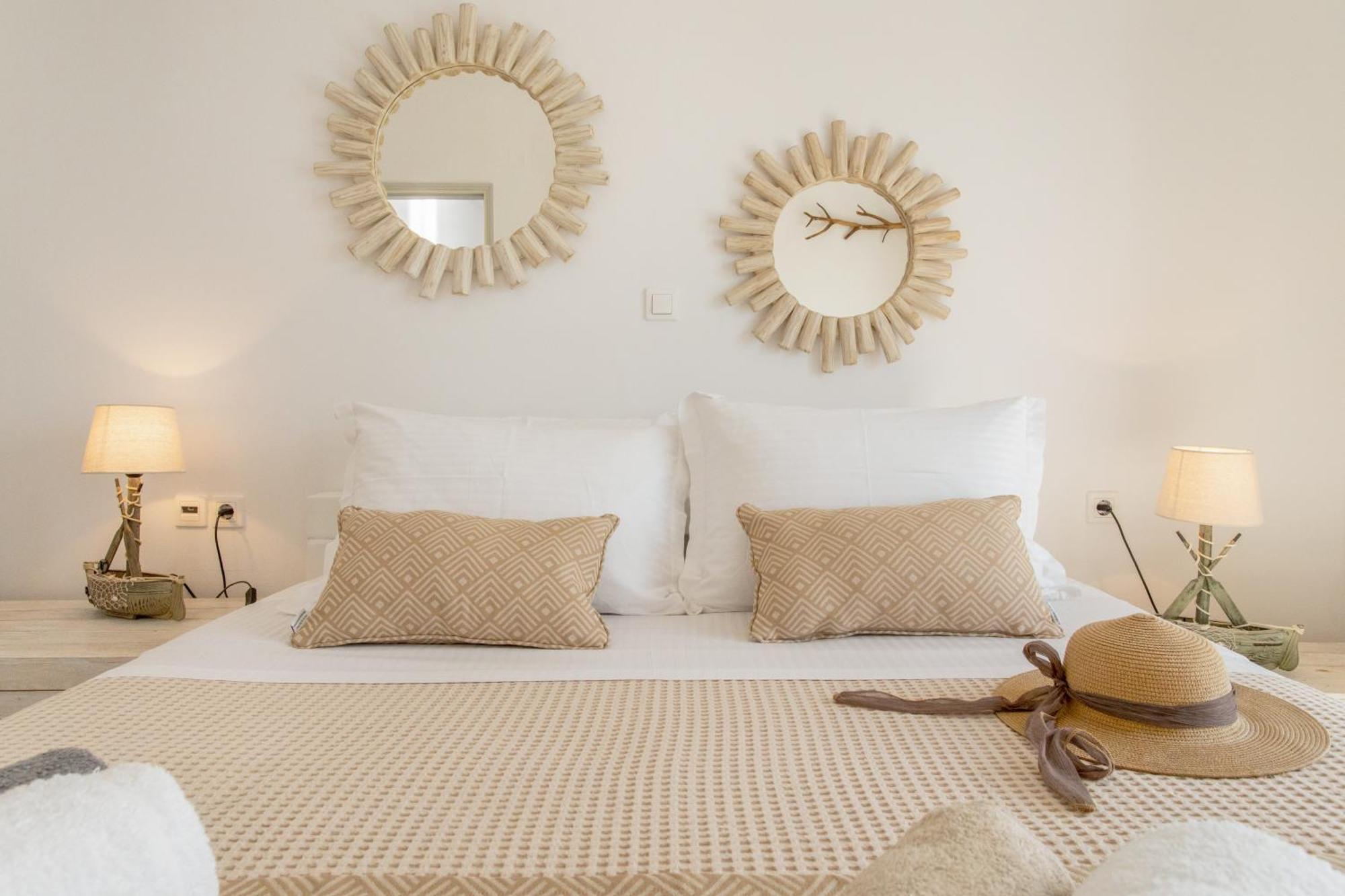 Yialos Rooms Piso Livadi Exterior photo